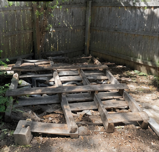 Fence-line debris, full to empty